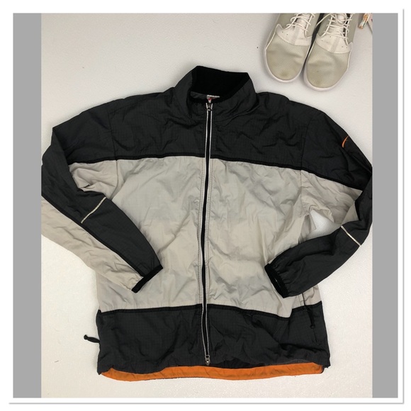 Nike Other - Nike Windbreaker running light nylon jacket